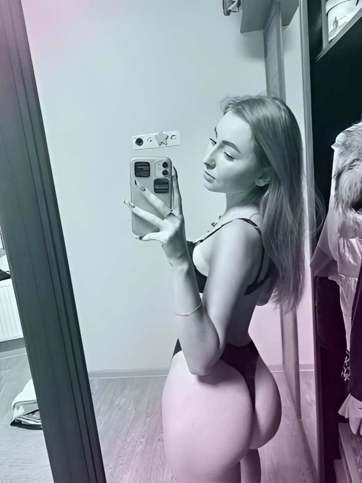 Ида привлекальеная девушка из Клинцов цена от 5000 руб