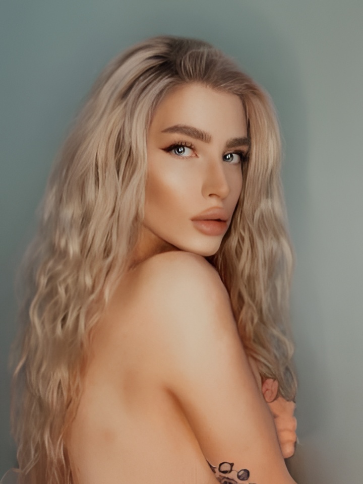 Римма привлекальеная девушка из Клинцов цена от 2500 руб