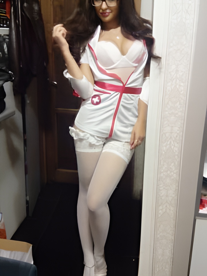 Викторина привлекальеная девушка из Клинцов цена от 4000 руб