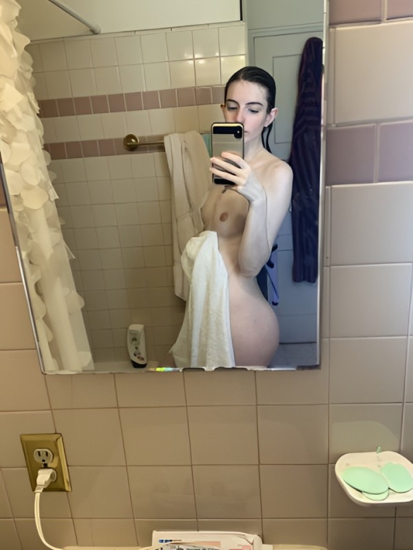 Веста привлекательная девушка из Клинцов цена от 10000 руб