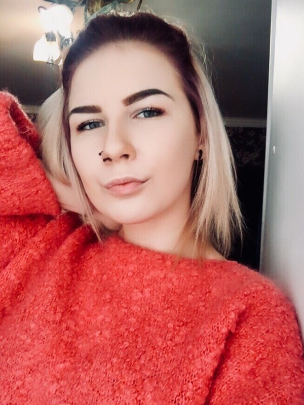 Влада привлекательная девушка из Клинцов цена от 3500 руб