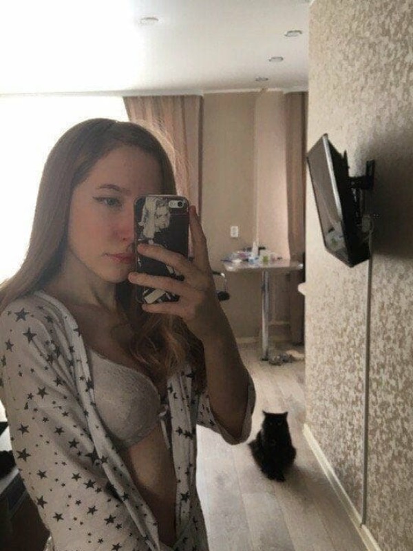 Катя привлекательная девушка из Клинцов цена от 3000 руб